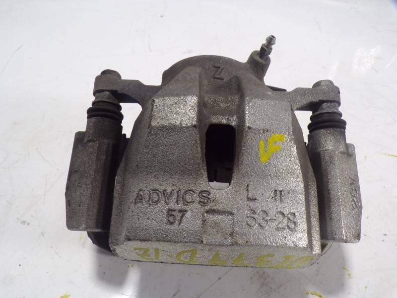 Recambio de pinza freno delantera izquierda para toyota prius+ advance referencia OEM IAM 4775042091  
