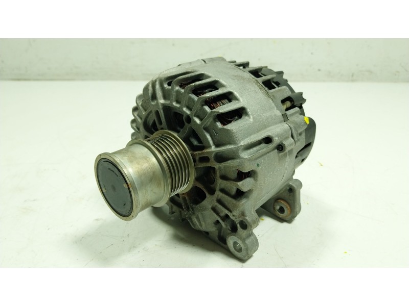 Recambio de alternador para seat arona (kj7, kjp) 1.0 tsi referencia OEM IAM 05E903026Q 05E903026Q 