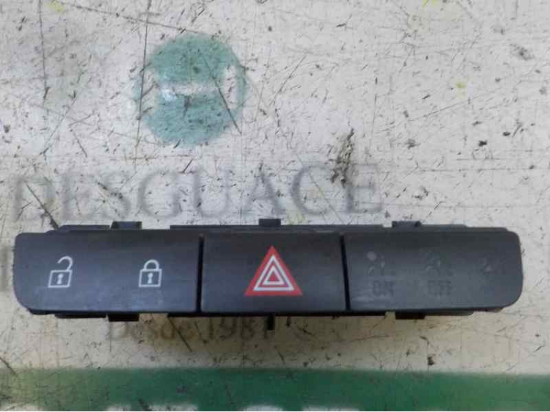 Recambio de warning para opel insignia berlina sport 4x4 referencia OEM IAM 13324594 13324594 