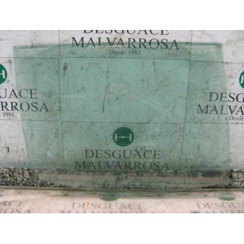 CRISTAL PUERTA TRASERO DERECHO 