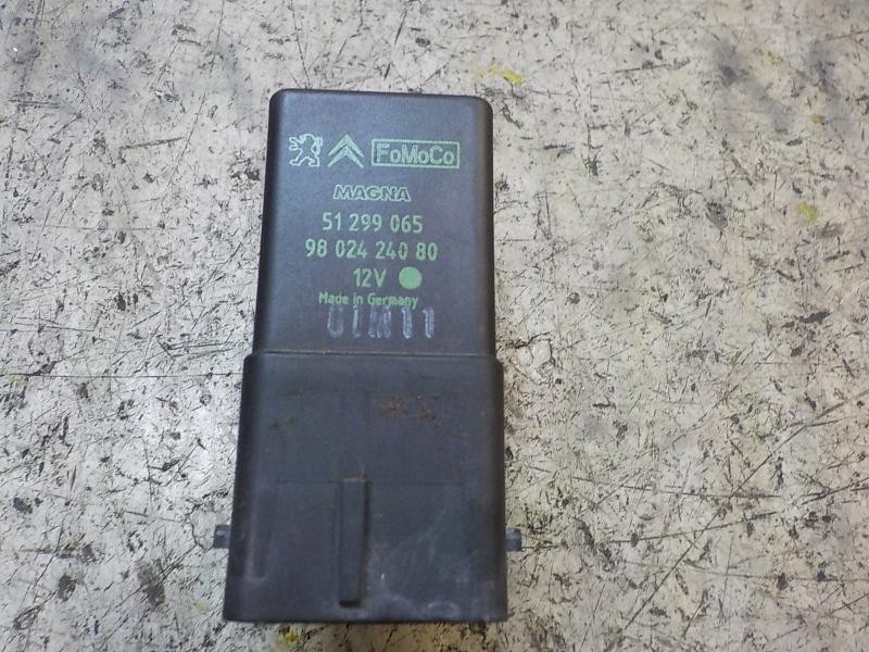 Recambio de caja precalentamiento para peugeot partner kombi 1.6 16v e-hdi fap referencia OEM IAM   