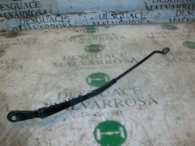 Recambio de brazo limpia delantero derecho para ford tourneo connect (tc7) kombi corta referencia OEM IAM   