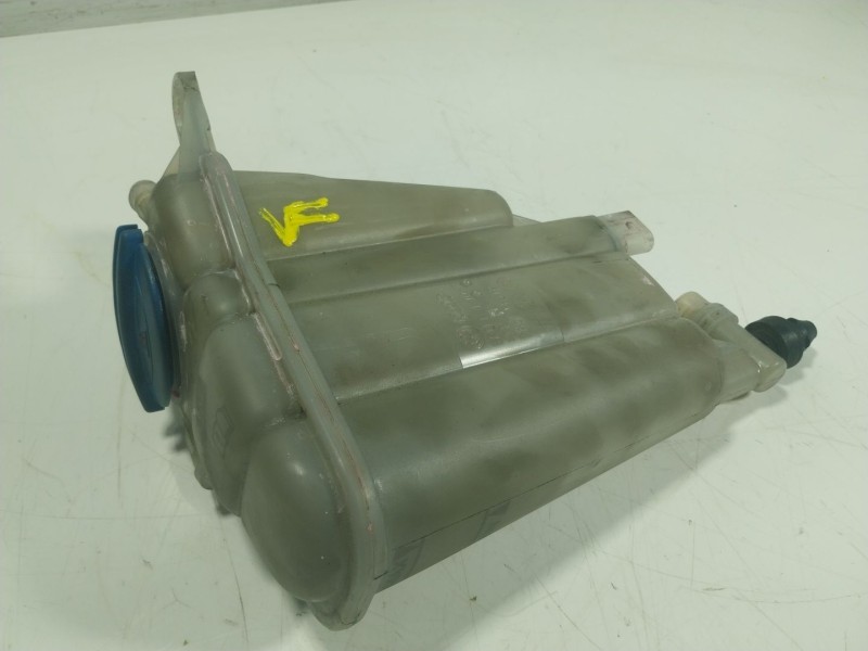 Recambio de deposito expansion para audi q5 (8rb) 2.0 tdi quattro referencia OEM IAM 8K0121403Q 8K0121403G 