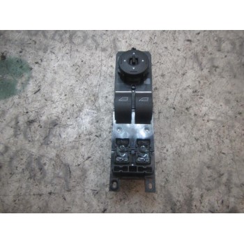 MANDO ELEVALUNAS DELANTERO IZQUIERDO 2032974 PF1ET14A132EA 