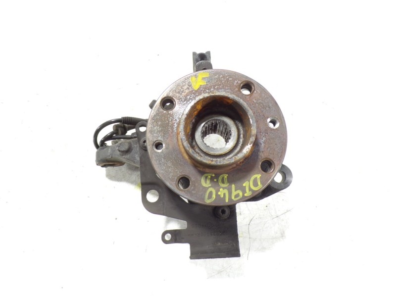 Recambio de mangueta delantera derecha para renault clio iv 1.5 dci diesel fap referencia OEM IAM 400143684R  