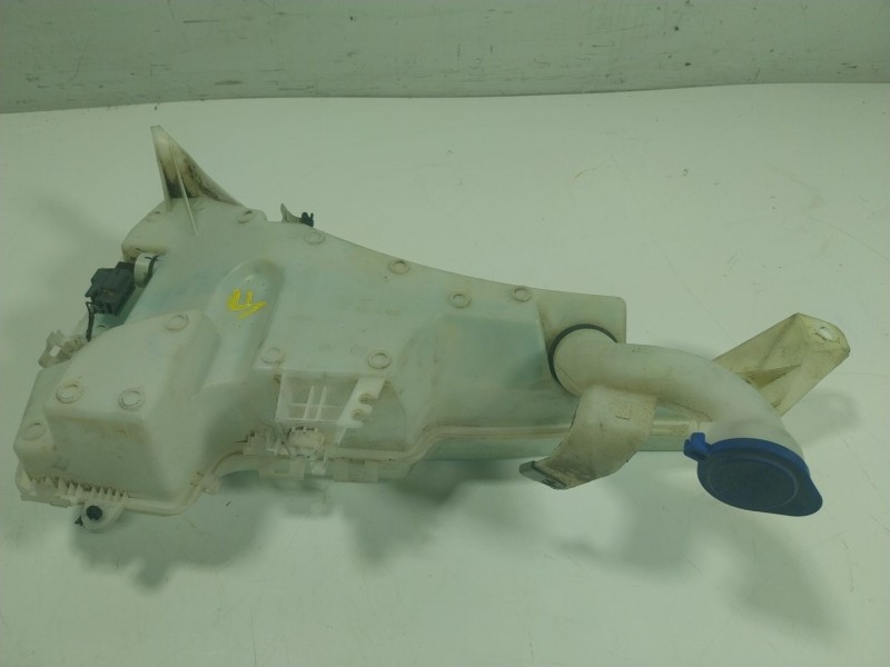 Recambio de deposito limpia para ford kuga st-line x plug-in hybrid referencia OEM IAM 2566824 LV4B13K175 