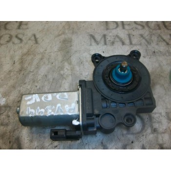 MOTOR ELEVALUNAS DELANTERO DERECHO 