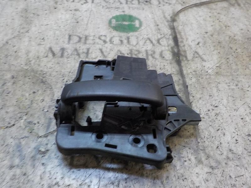 Recambio de maneta interior lateral derecha para peugeot partner kombi 1.6 16v e-hdi fap referencia OEM IAM   