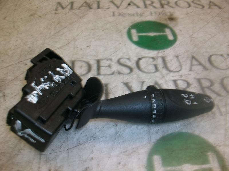 Recambio de mando limpia para ford fiesta (cbk) ghia referencia OEM IAM   