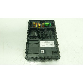 CAJA RELES / FUSIBLES 2283094 HU5T15604ECN 