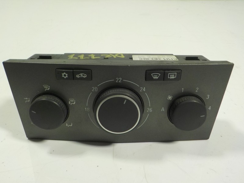 Recambio de mando climatizador para opel astra h ber. 1.9 cdti referencia OEM IAM  13231051 