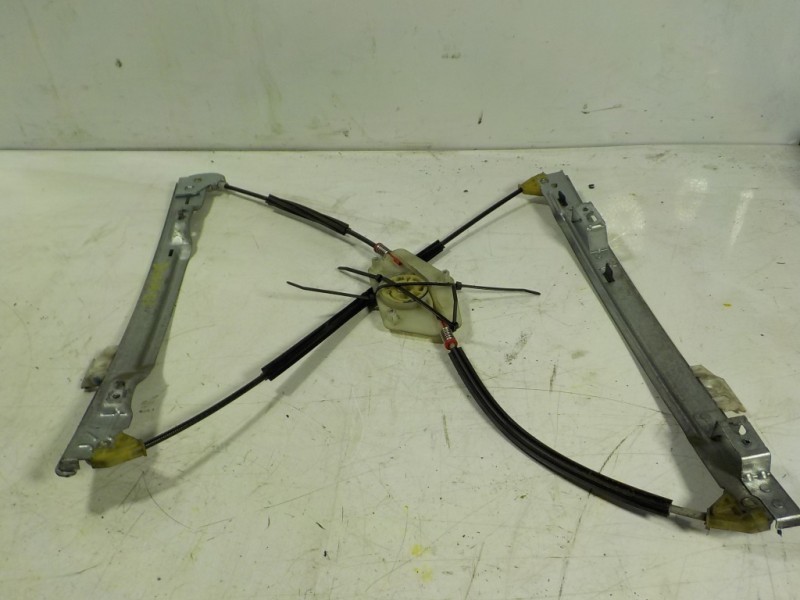 Recambio de elevalunas delantero izquierdo para citroën c4 picasso 2.0 hdi fap referencia OEM IAM 9221CV  