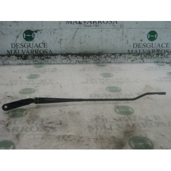 BRAZO LIMPIA DELANTERO DERECHO 