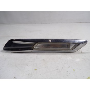 PILOTO LATERAL DERECHO 63137154168 