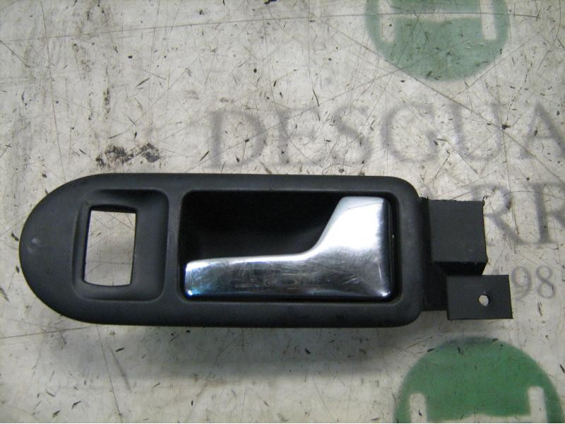Recambio de maneta interior delantera derecha para volkswagen passat berlina (3b2) highline referencia OEM IAM   