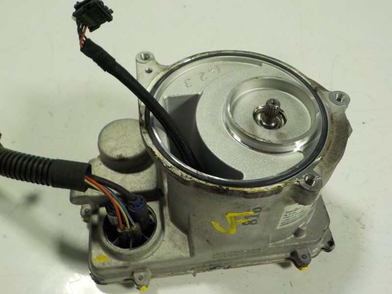 Recambio de modulo electronico para citroën c3 1.2 12v e-thp / puretech referencia OEM IAM  9823964880 