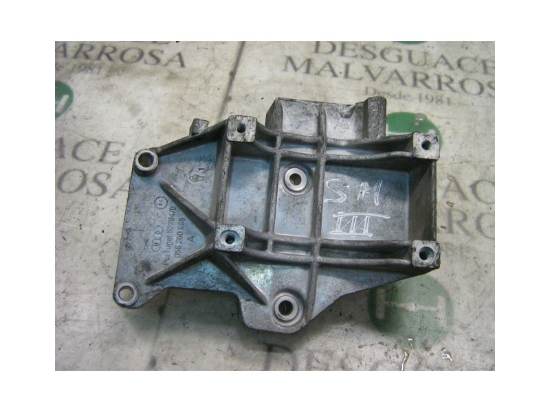 Recambio de soporte cambio para audi a4 berlina (b5) 1.8 referencia OEM IAM 058260885C  
