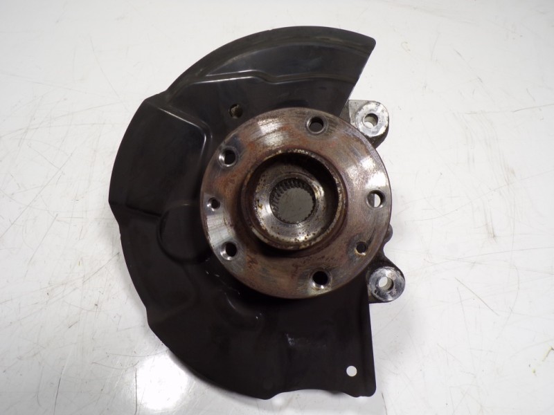 Recambio de mangueta delantera derecha para renault talisman grandtour 1.6 dci diesel fap energy referencia OEM IAM 400100952R  