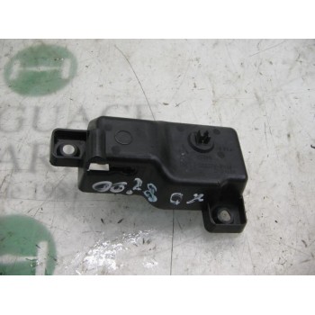 MANETA INTERIOR DELANTERA DERECHA 