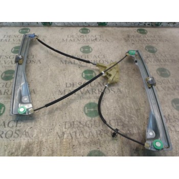 ELEVALUNAS DELANTERO DERECHO 