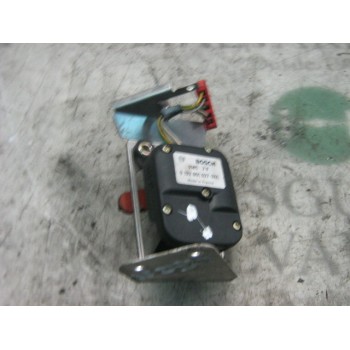 MOTOR APERTURA TRAMPILLAS CLIMATIZADOR 8D1820511B 01328901027 01328901027