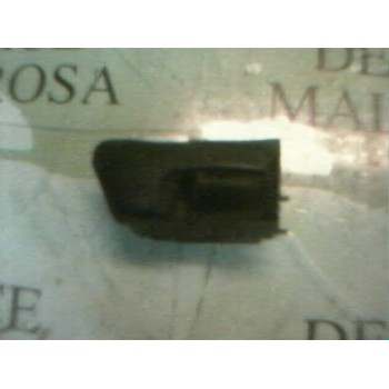 MANETA INTERIOR DELANTERA DERECHA 