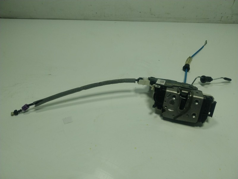 Recambio de cerradura puerta trasera derecha para mercedes-benz clase a (w176) a 200 (176.043) referencia OEM IAM  0004369001 