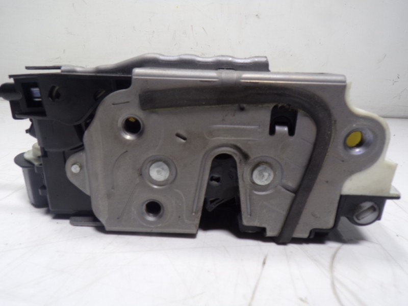 Recambio de cerradura puerta trasera izquierda para seat leon st (5f8) 1.4 16v tsi referencia OEM IAM 5K4839015AF 5K4839015AF 