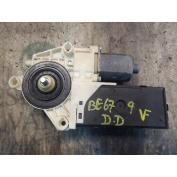 MOTOR ELEVALUNAS DELANTERO DERECHO 