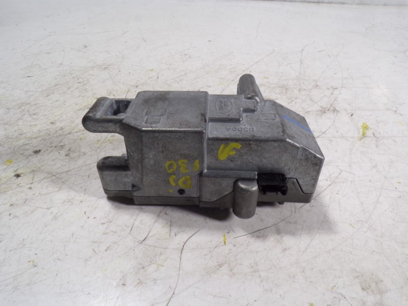 Recambio de antirrobo para land rover discovery 4 tdv6 se referencia OEM IAM LR014099  