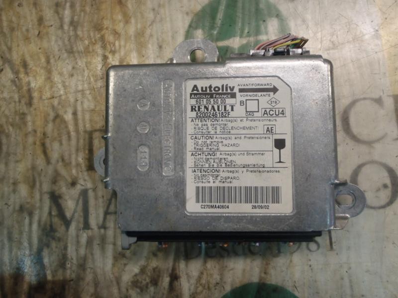 Recambio de centralita airbag para renault megane ii berlina 3p confort dynamique referencia OEM IAM   