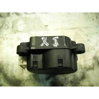 MOTOR APERTURA TRAMPILLAS CLIMATIZADOR A2208201042 91508 