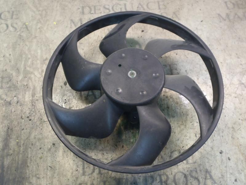 Recambio de electroventilador para renault grand modus 1.2 16v referencia OEM IAM 7701068310  