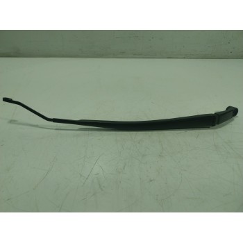 BRAZO LIMPIA DELANTERO DERECHO 852110D290 