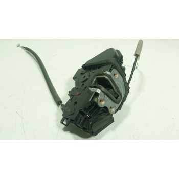 CERRADURA PUERTA DELANTERA DERECHA 8132059000 8132059000HLD 