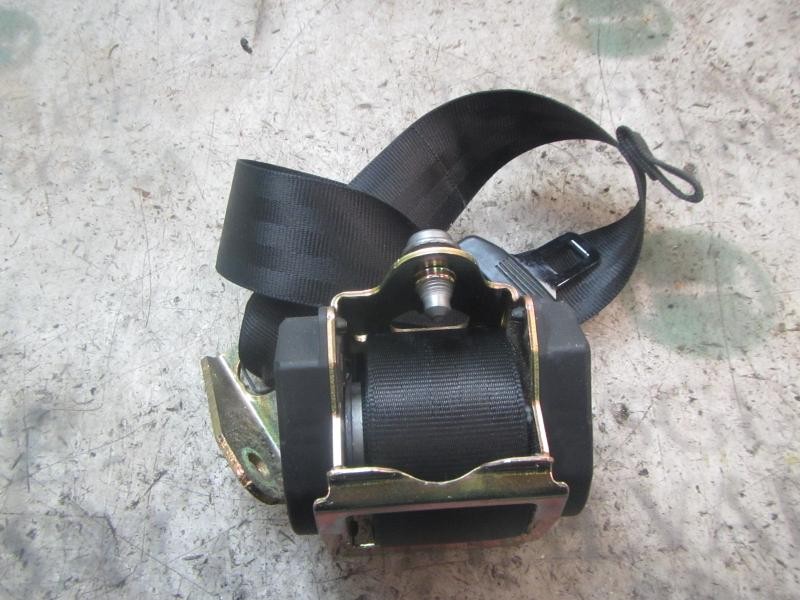 Recambio de cinturon seguridad trasero derecho para volkswagen golf v berlina (1k1) sportline referencia OEM IAM   