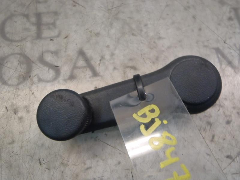 Recambio de maneta elevalunas trasera izquierda para hyundai getz (tb) 1.1 básico referencia OEM IAM 8263022001WK  