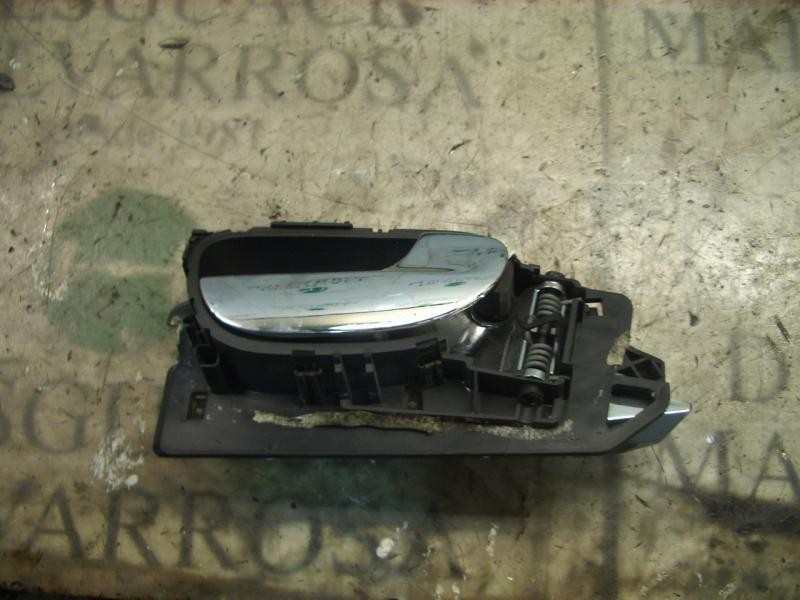Recambio de maneta interior delantera derecha para peugeot 307 (s1) xr referencia OEM IAM   