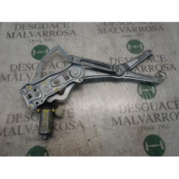 ELEVALUNAS DELANTERO DERECHO 