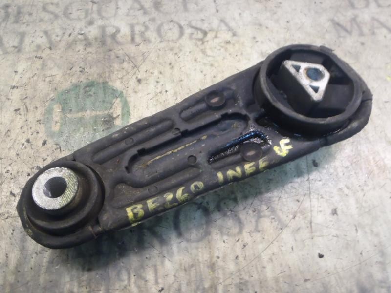 Recambio de soporte motor para renault grand modus 1.2 16v referencia OEM IAM 8200575641  
