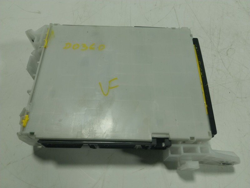 Recambio de caja reles / fusibles para toyota yaris cross (mxp_) 1.5 hybrid (mxpj10) referencia OEM IAM 82730K0110 892210DA70 