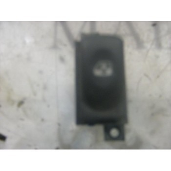 MANDO ELEVALUNAS DELANTERO DERECHO 