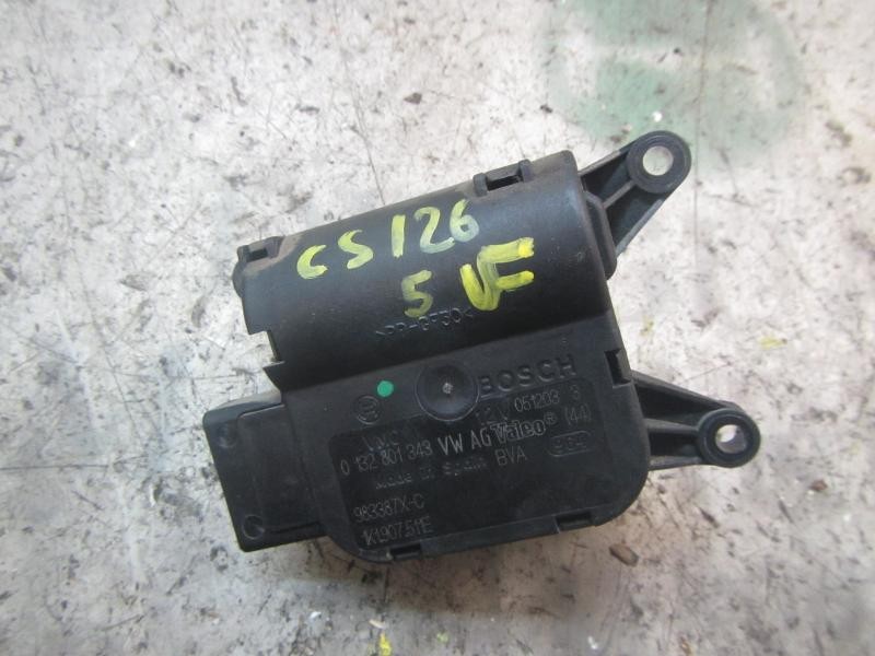 Recambio de motor apertura trampillas climatizador para volkswagen golf v berlina (1k1) sportline referencia OEM IAM   