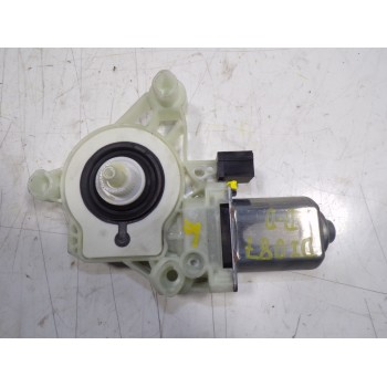 MOTOR ELEVALUNAS DELANTERO DERECHO 4K0959812A 4K0959812A 
