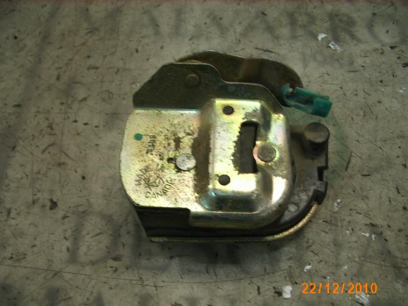 Recambio de cerradura puerta lateral derecha para chrysler voyager (gs) 2.5 td se referencia OEM IAM   