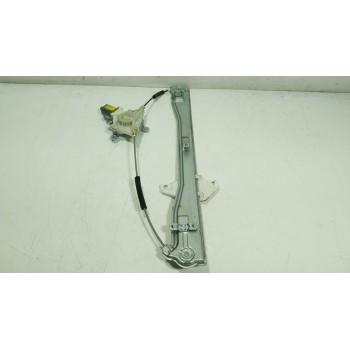 ELEVALUNAS DELANTERO DERECHO 8240259010 8246059010 