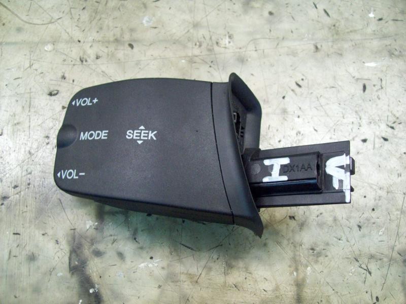 Recambio de modulo electronico para ford focus berlina (cap) ghia referencia OEM IAM 1318961 3M5T14K147AD 