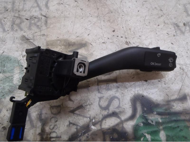 Recambio de mando limpia para volkswagen golf v berlina (1k1) highline referencia OEM IAM 1K0953519J9B9 1K0953519A 