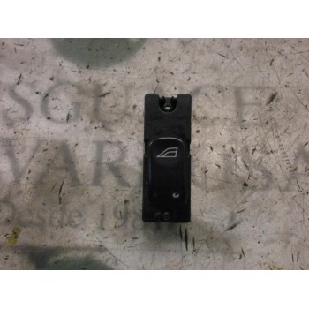 MANDO ELEVALUNAS DELANTERO DERECHO 