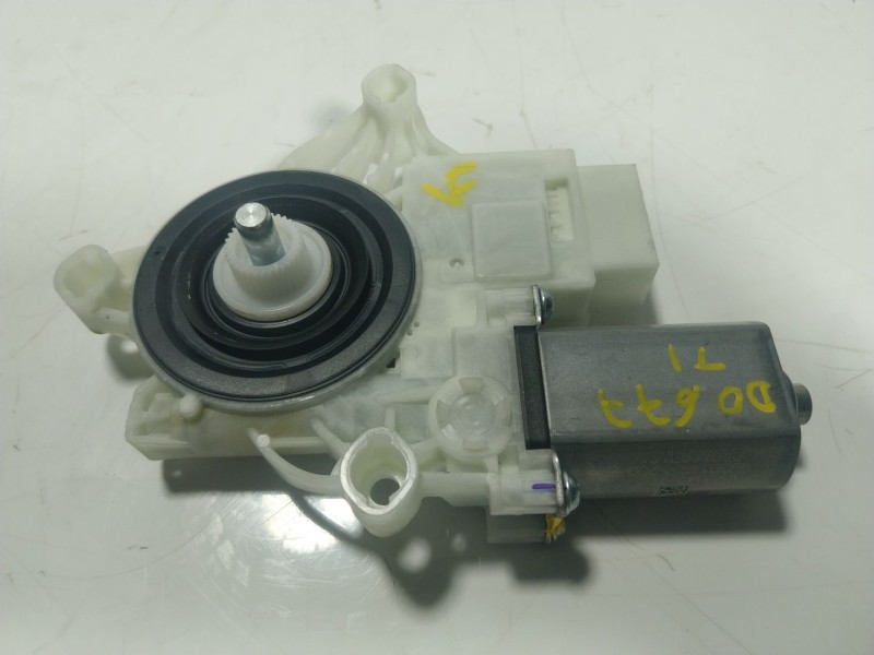 Recambio de motor elevalunas trasero izquierdo para bmw x5 (g05, f95) xdrive 40 i referencia OEM IAM 61359479073 9479073 